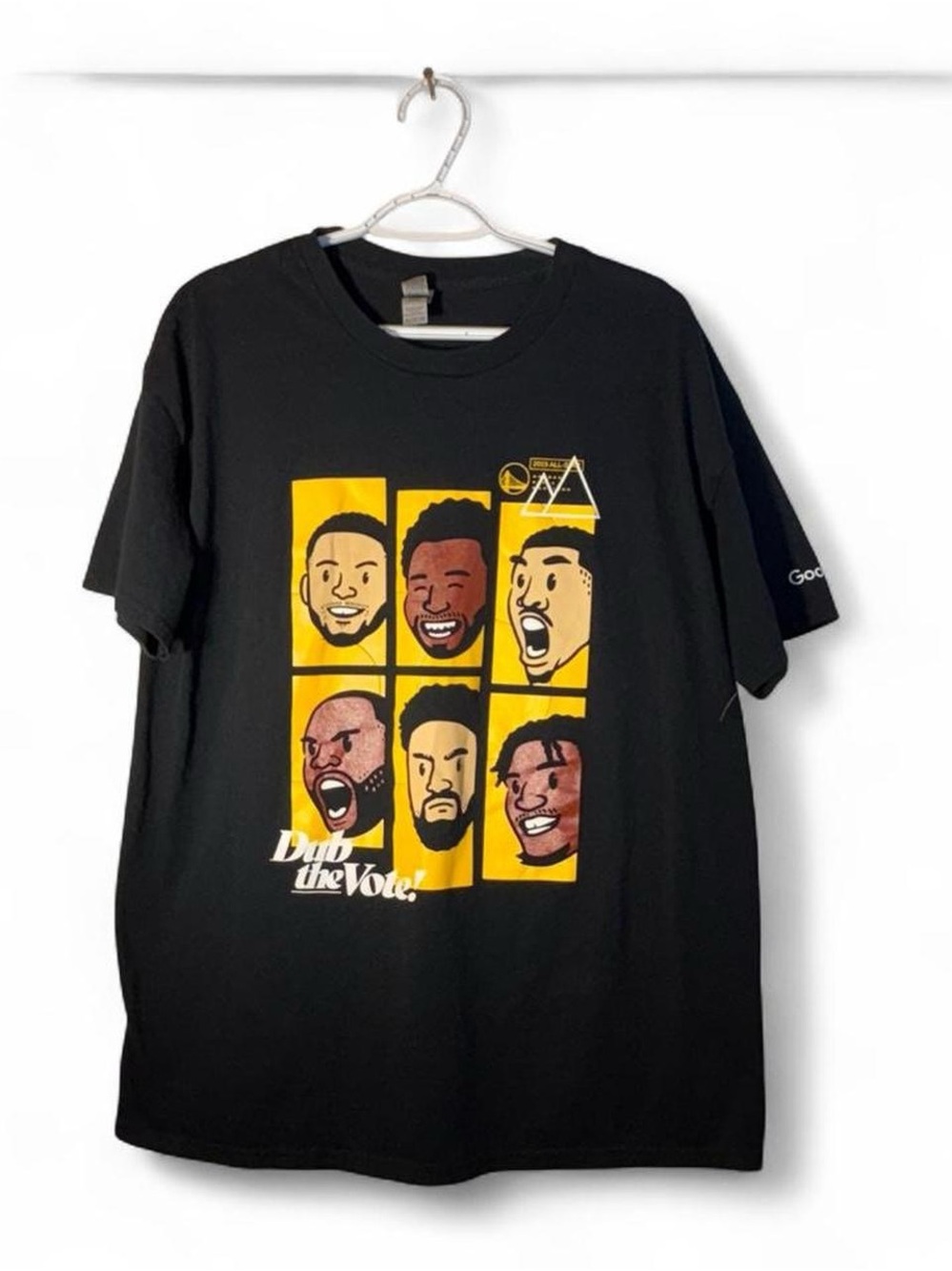 Dub the vote warriors google tee xl